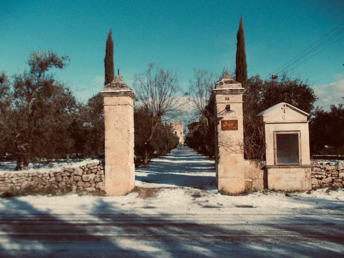 科拉托Farm Agriturismo Masseria Chiusurella别墅 外观 照片